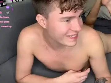 Chaturbate Free Porn Cam of holy_eggs_00