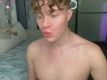 Chaturbate Adult Webcam of holy_eggs_00