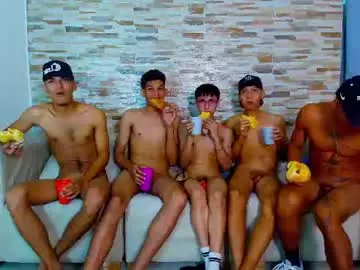 Chaturbate Live Sex Cam of kinkyhousexxx