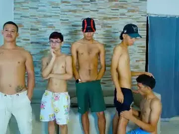 Chaturbate Live Sex Cam of kinkyhousexxx