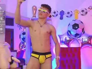 Chaturbate Nude Webcam of nijinsky_latinboy