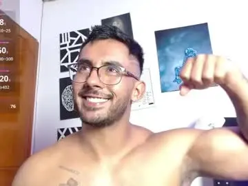 Chaturbate Live Sex of romanpearce_