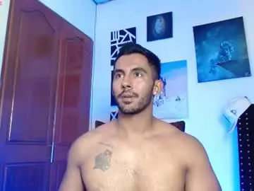Chaturbate Free Live Porn of romanpearce_