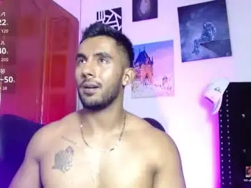 Chaturbate Sex Cam of romanpearce_