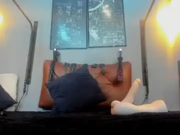 Chaturbate Best live sex cam show of samantha_mature56