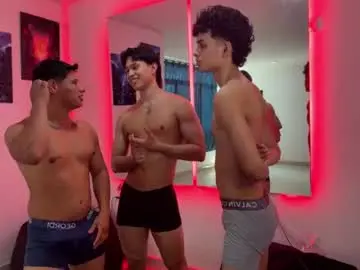 Chaturbate Watch Live Sex Cams of teddybear_07