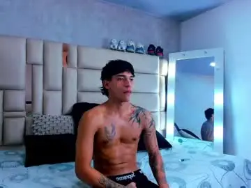 Chaturbate Watch Live Sex Cams of croy_myer