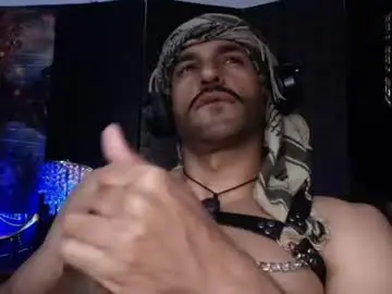 Chaturbate Watch Live Sex Cams of ralfvoss