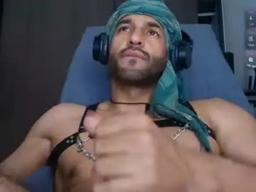Chaturbate Free Porn Cam of ralfvoss