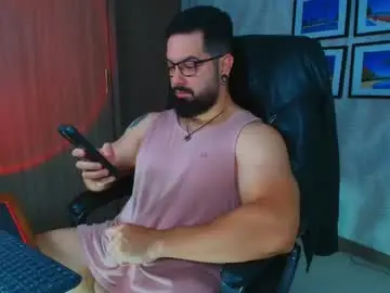 Chaturbate Live Sex Cam of robby_k