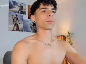 Chaturbate Best live sex cam show of alex_zt7