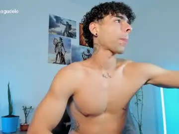Chaturbate Free Porn Cam of alex_zt7
