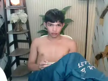 Chaturbate Nude Webcam of carl_hardcockx