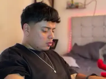 Chaturbate Free Porn Cam of drakenn_