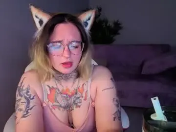 Chaturbate Free Porn Cam of evathewitcher