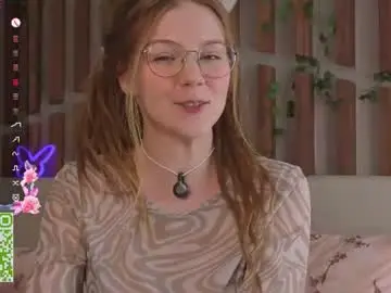 Chaturbate Free Porn Cam of lyra_thenymph