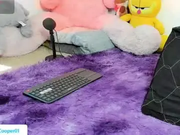 Chaturbate Free Porn Cam of maiky_cooper01