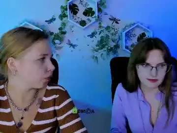 Chaturbate Sex Cam of olivia_kit