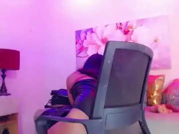 Chaturbate Best live sex cam show of stellagrayts