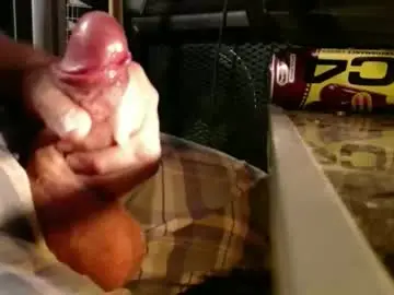 Chaturbate Live Sex of thickcumshooter8inchhh