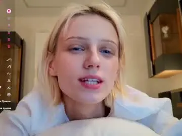 Chaturbate Adult Webcam of evangel111