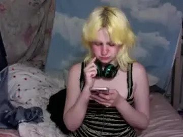 Chaturbate Adult Video Chat of honeyxlimbed