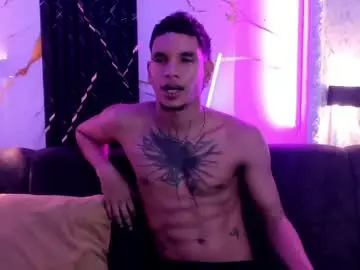 Chaturbate Nude Webcam of kai_storm7