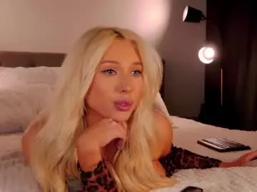 Chaturbate Nude Webcam of wow_peach_girl