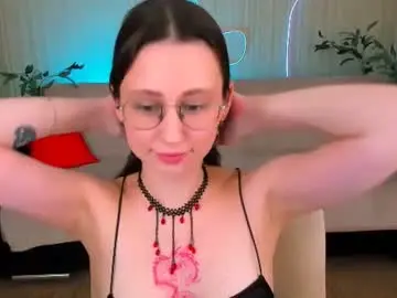 Chaturbate Live Sex Cam of yourlovelystoryy