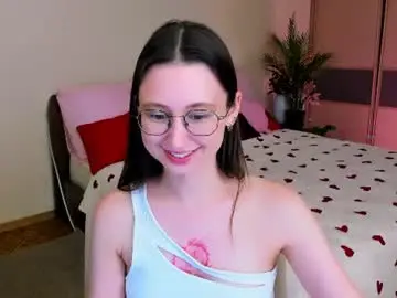 Chaturbate Adult Video Chat of yourlovelystoryy