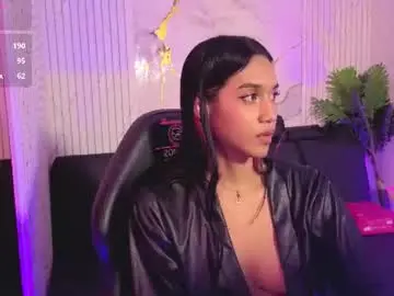 Chaturbate Live Sex Cam of artemiss_tay