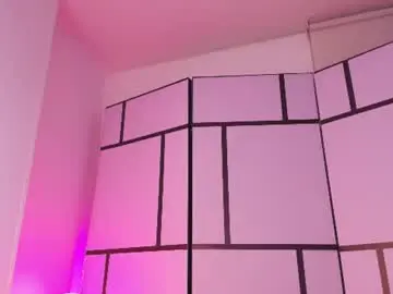 Chaturbate Free Porn Cam of black_cryystal