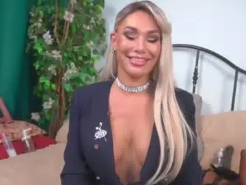 Chaturbate Adult Webcams of isadoradunkan