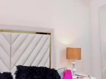 Chaturbate Nude Webcam of jenner_madison