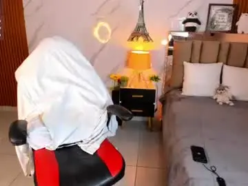 Chaturbate Best live sex cam show of lunascoott