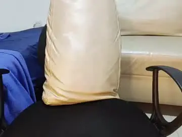 Chaturbate Nude Webcam of pecsblack888