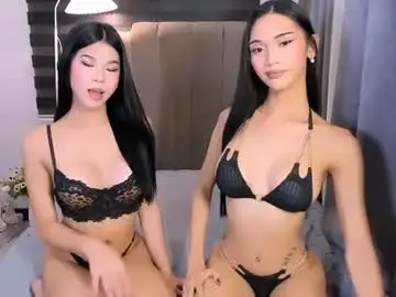 Chaturbate Adult Video Chat of urfynestchina_doll
