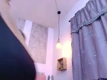 Chaturbate Sex Chat of zhamira_21