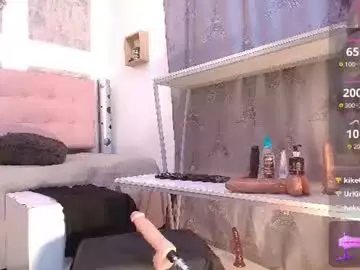 Chaturbate Live Sex Cam of zhamira_21