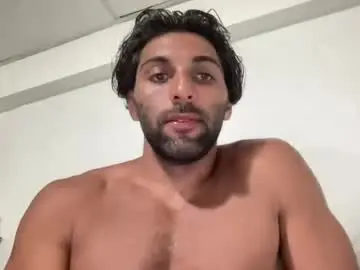 Chaturbate Free Live Porn of fitcurvyman4fun_69