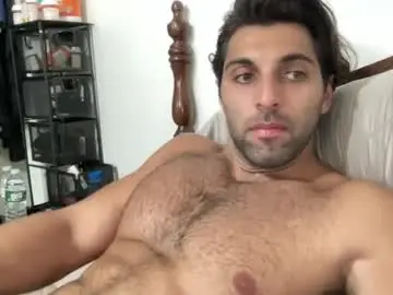 Chaturbate Live Sex Cam of fitcurvyman4fun_69