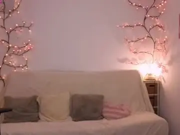 Chaturbate Best live sex cam show of karinchik_