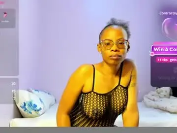Chaturbate Watch Live Sex Cams of lola_coco