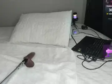 Chaturbate Sex Chat of redjina_angel