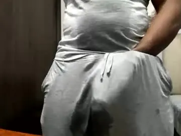 Chaturbate Live Sex of roccoblack02