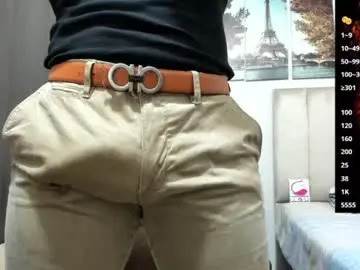 Chaturbate Live Sex Cam of roccoblack02
