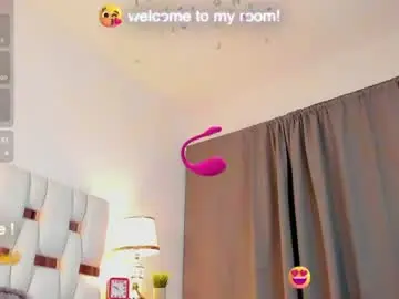 Chaturbate Live Sex Cam of andykings_1