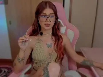 Chaturbate Best live sex cam show of jossephine_