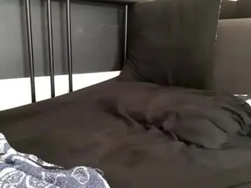 Chaturbate Live Sex Cam of apollobest77