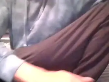 Chaturbate Free Live Porn of carvelj